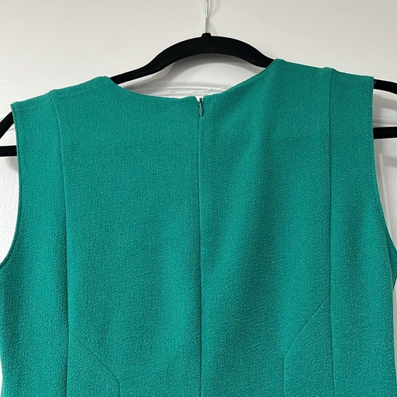 Green fit and flare dress - Picture 3 of 4